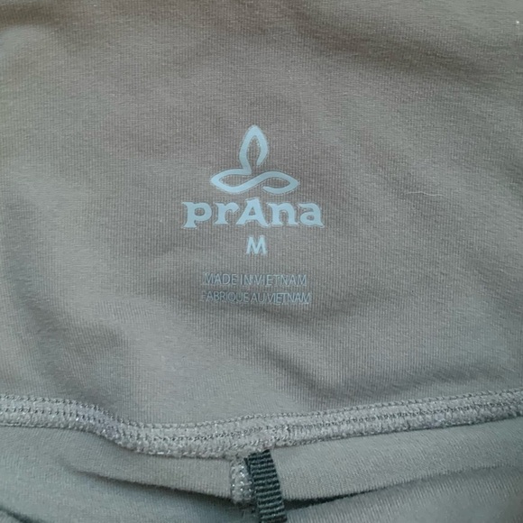 Prana Capri Leggings - Picture 2 of 6